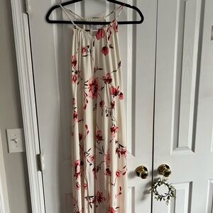 Candie’s maxi dress with slit - never worn